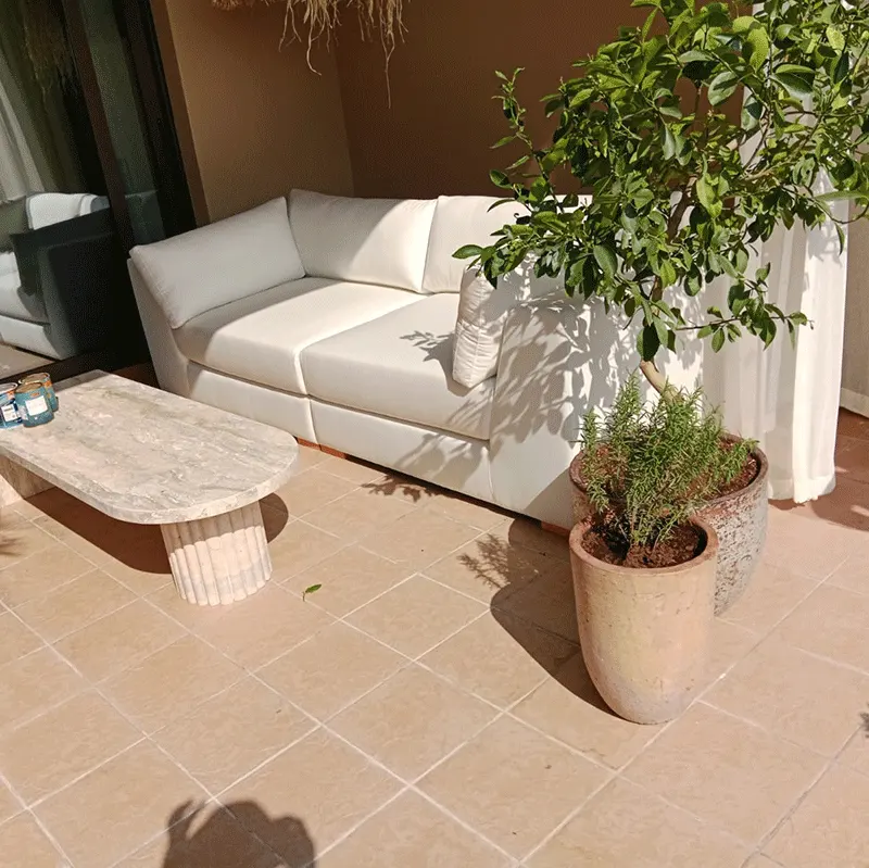 Arlo Sofa